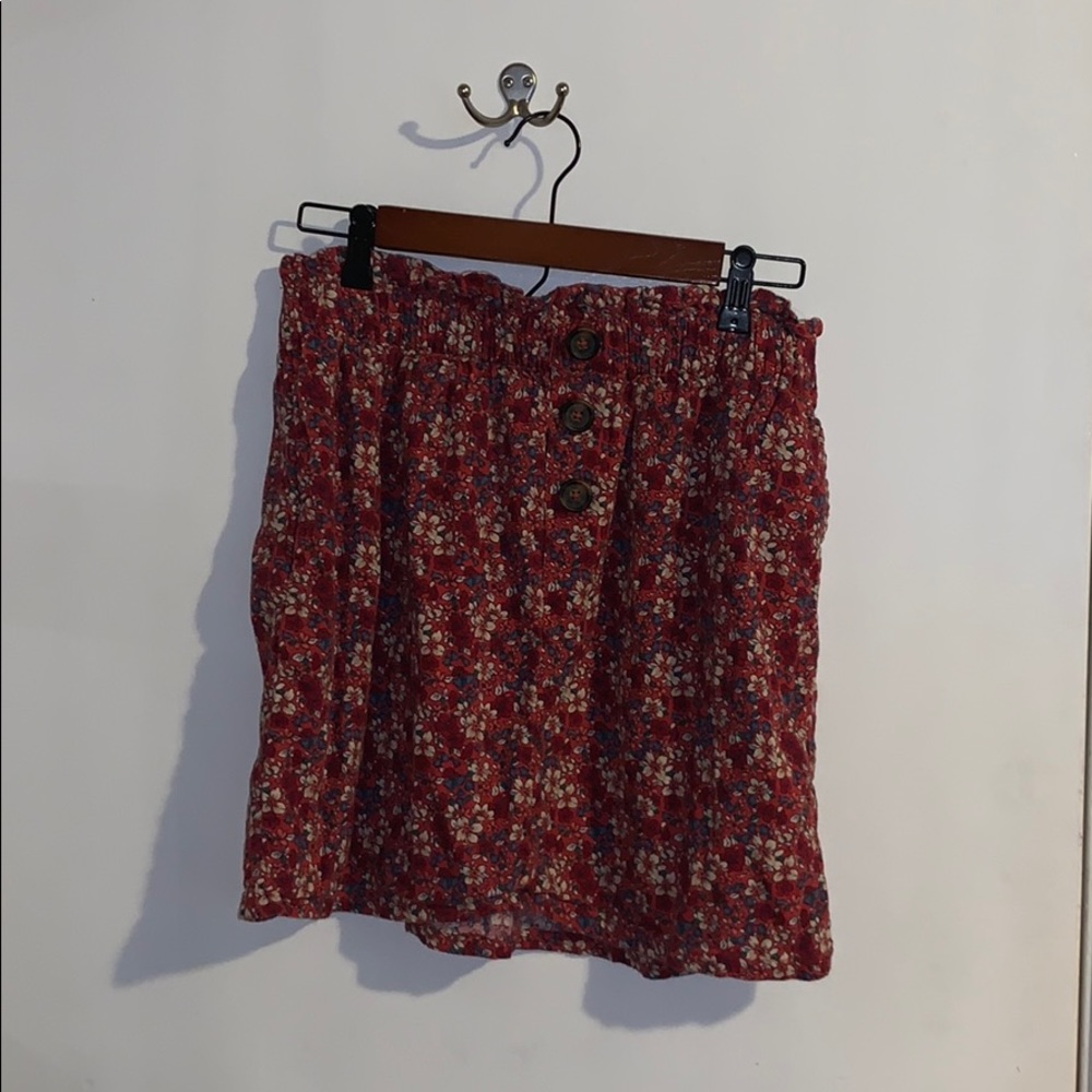 Short skirt